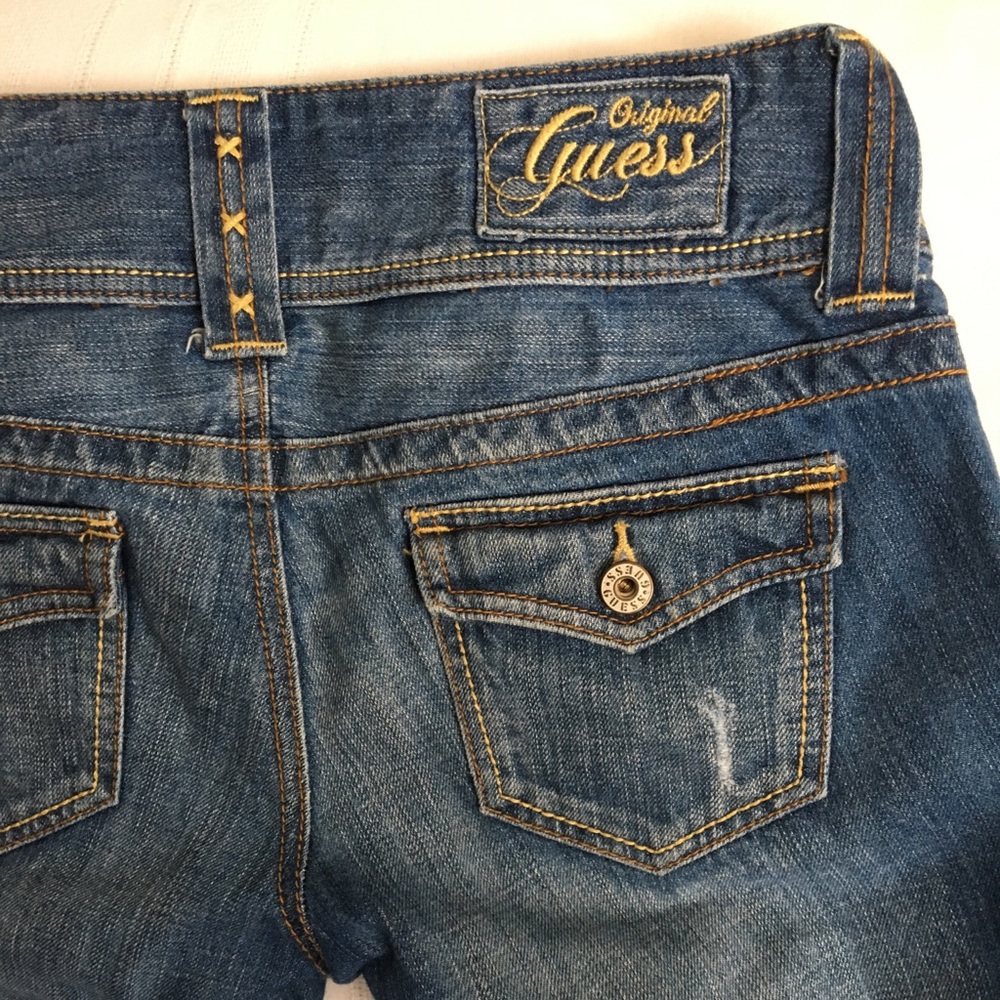 Y2K GUESS 💚 Double Button Distressed Jeans